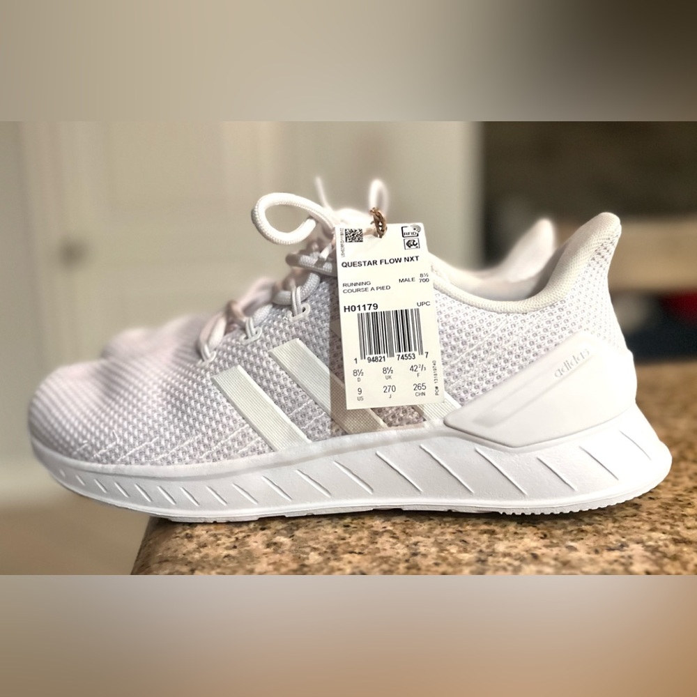 Adidas Questar Flow NXT